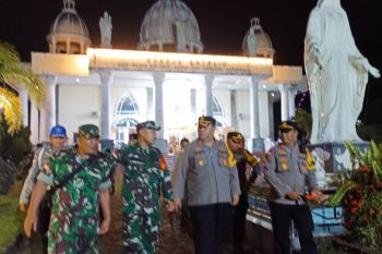 Patroli gabungan pastikan malam natal di Kapuas Hulu situasi kondusif