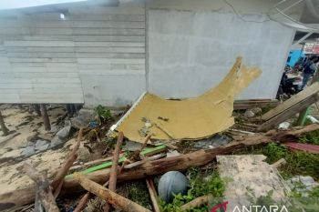 BPBD minta warga tidak spekulasi atas temuan puing badan pesawat di Natuna