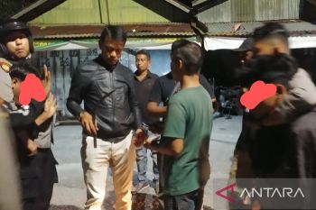 Sembilan remaja pelaku tawuran diborgol polisi