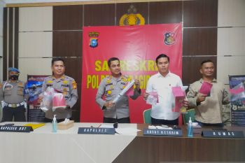Polisi ungkap motif pembunuhan anak dan ibu di Inhu
