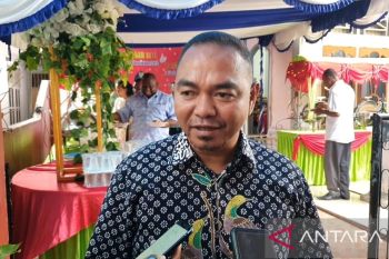 Penjabat Bupati Jayapura berupaya pererat hubungan dengan warga