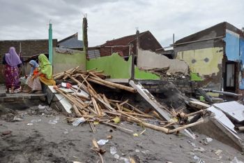 Pemprov NTB relokasi korban abrasi Mapak Indah Mataram