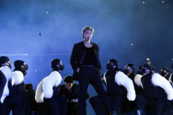 Album solo pertama RM BTS berhasil duduki peringkat tiga Billboard 200