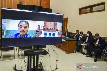 Kasus meme stupa mirip Presiden Joko Widodo, Roy Suryo divonis 9 bulan penjara