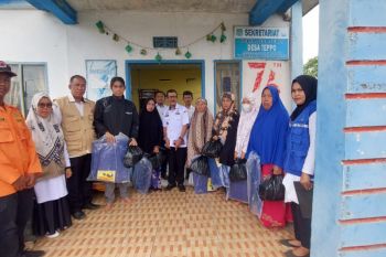Pemkab Sidrap salurkan bantuan kepada korban terdampak angin kencang