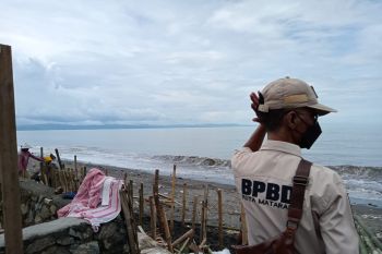 BPBD mengusulkan objek wisata pantai ditutup saat libur Tahun Baru
