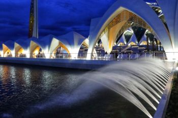 Masjid Al Jabbar Bandung ramah lingkungan