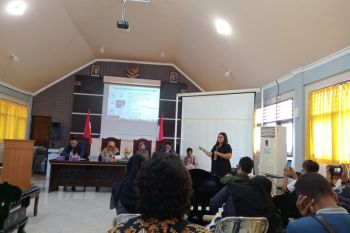 Sebagian pemda di NTB belum cinta Bahasa Indonesia