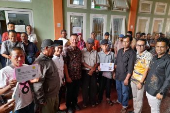 Berperan strategis, Bupati Pesisir Selatan : Kesejahteraan petani mesti jadi perhatian