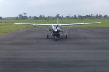 Antisipasi cuaca buruk, pesawat di Bandara Jember terbang lebih awal