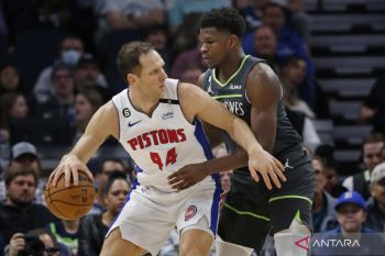 Edwards tinggalkan bangku cadangan saat Timberwolves kalah lawan Hawks