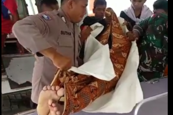 Warga Desa Fatukona Kupang tewas terseret banjir