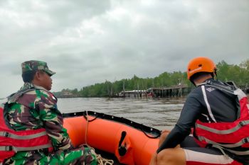 Hari ketujuh, ABK yang jatuh di Pelabuhan Buton tak kunjung ditemukan