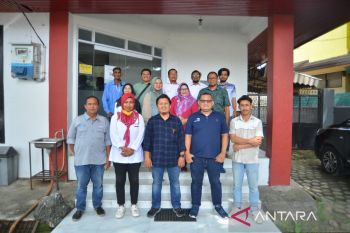 Direktur MSDM Perum LKBN Antara sambangi Biro Antara Sumbar