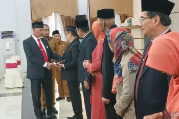 Gubernur Mahyeldi tegaskan staf ahli bukan tempat parkir pejabat bermasalah