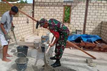 Posramil Warsa turut serta dalam pembangunan rumah warga binaan