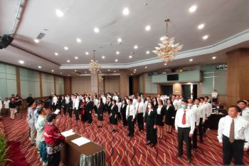 KPU Manado Lantik 55 PPK 11 kecamatan