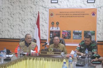 Penetapan  tanggap darurat bencana di Kabupaten Kupang didukung BNPB