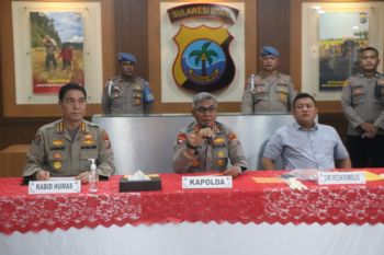 Polisi ungkap kasus pencurian data elektronik pinjaman online