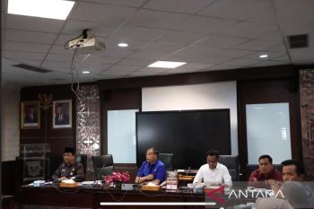 Guru lulusan "passing grade" 2021 unjuk rasa