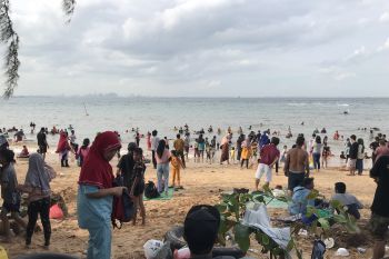 BMKG Batam imbau warga hindari berenang di laut
