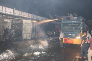 Pemkab Jayapura mulai data korban kebakaran Pasar Pharaa Sentani