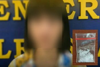 Satresnarkoba Polresta Manado tangkap seorang perempuan diduga pengedar sabu