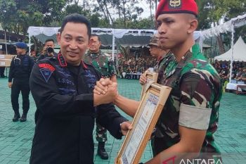 Panglima TNI minta prajurit jangan lengah saat tugas