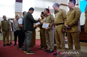 Pemkot Makassar terima bantuan dana siap pakai dari BNPB