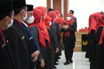 Wali Kota Bandarlampung lakukan roling sejumlah pejabat