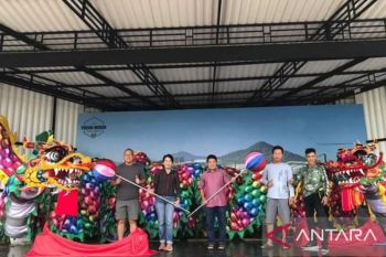 Sembilan replika naga buatan Santo Yosep akan tampil pada Imlek di Singkawang