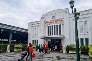 Daop 6 Yogyakarta melayani 600.000 penumpang libur akhir tahun