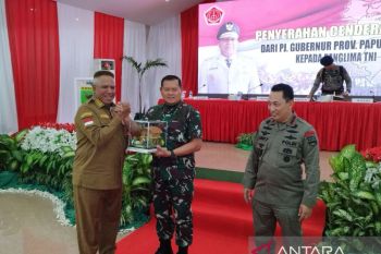 Kunjungan Panglima TNI-Kapolri di Papua Barat tunjukan kebersamaan
