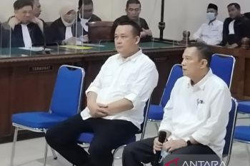 Tiga terdakwa kasus Unila hadiri sidang di PN Tipikor Tanjungkarang