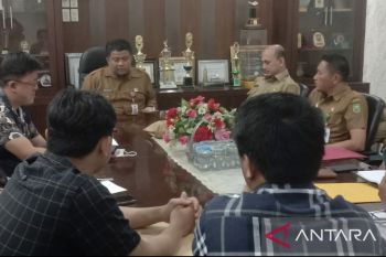 Disnaker Riau diminta fasilitasi penyelesaian sengketa PT NHR