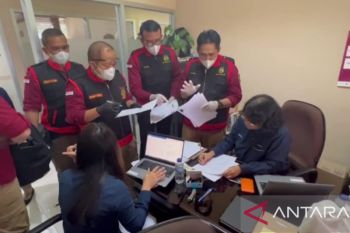 Jaksa sita 20 dokumen penting dari kantor PT Bukit Asam di Muara Enim