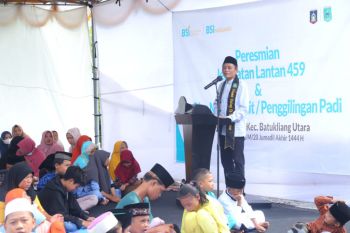 Pemkab Lombok Tengah gratiskan biaya sekolah anak yatim