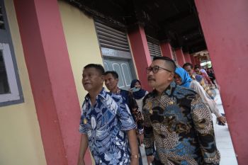 Gubernur Sulteng  janji alokasikan Rp50 miliar perbaikan SMKN 1 Luwuk