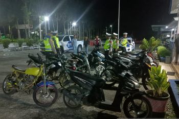 Polres Agam jaring 20 sepeda motor gunakan knalpot recing (Video)