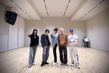 K-pop TXT konser dunia