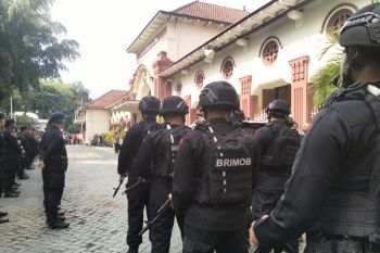 Polri siagakan ratusan personel amankan sidang Tragedi Kanjuruhan di PN Surabaya