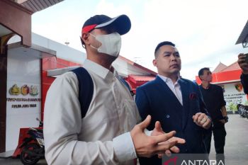 Polisi tahan Ferry Irawan terkait kasus KDRT Venna Melinda