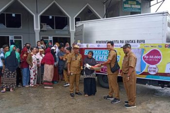 Pemkot  salurkan beras bersubsidi bantu tekan inflasi di Palangka Raya