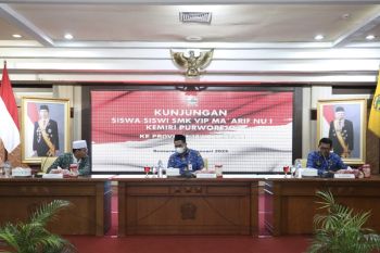 Wagub Jateng ajak pemilih pemula bijak gunakan hak pilih