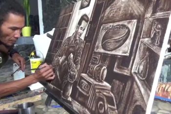 Manfaatkan kekayaan alam, warga Lampung Barat buat lukisan dari ampas kopi