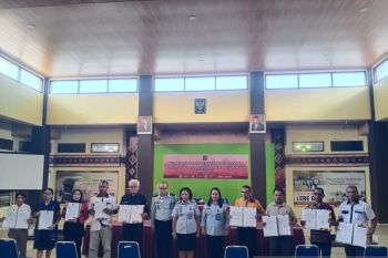 KemenKumham NTT harapkan organisasi bantuan hukum meningkatkan pelayanan