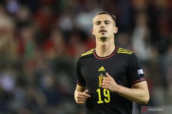 Arsenal selangkah lagi dapatkan penyerang Belgia Trossard