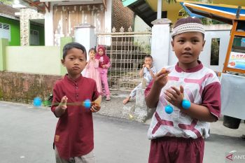 Disdikbud Lampung Barat larang siswa bawa lato-lato ke sekolah