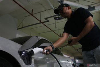 Ketua MPR berharap Pemerintah segera ambil keputusan subsidi kendaraan listrik