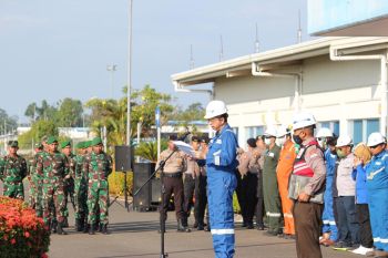 DSLNG gelar upacara peringati bulan K3 nasional 2023 dengan pencapaian kinerja baik